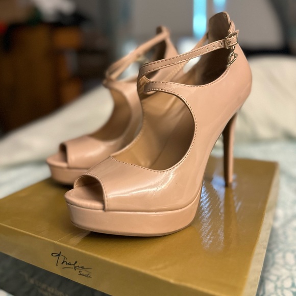 Thalia Sodi Nude peep toe stilettos 7.5 women - Picture 1 of 12